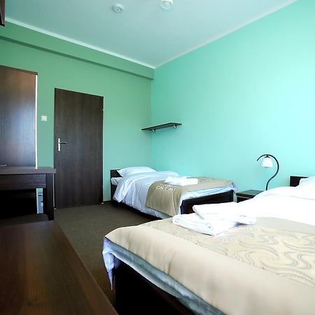 Zajazd Monki Mońki Exterior foto
