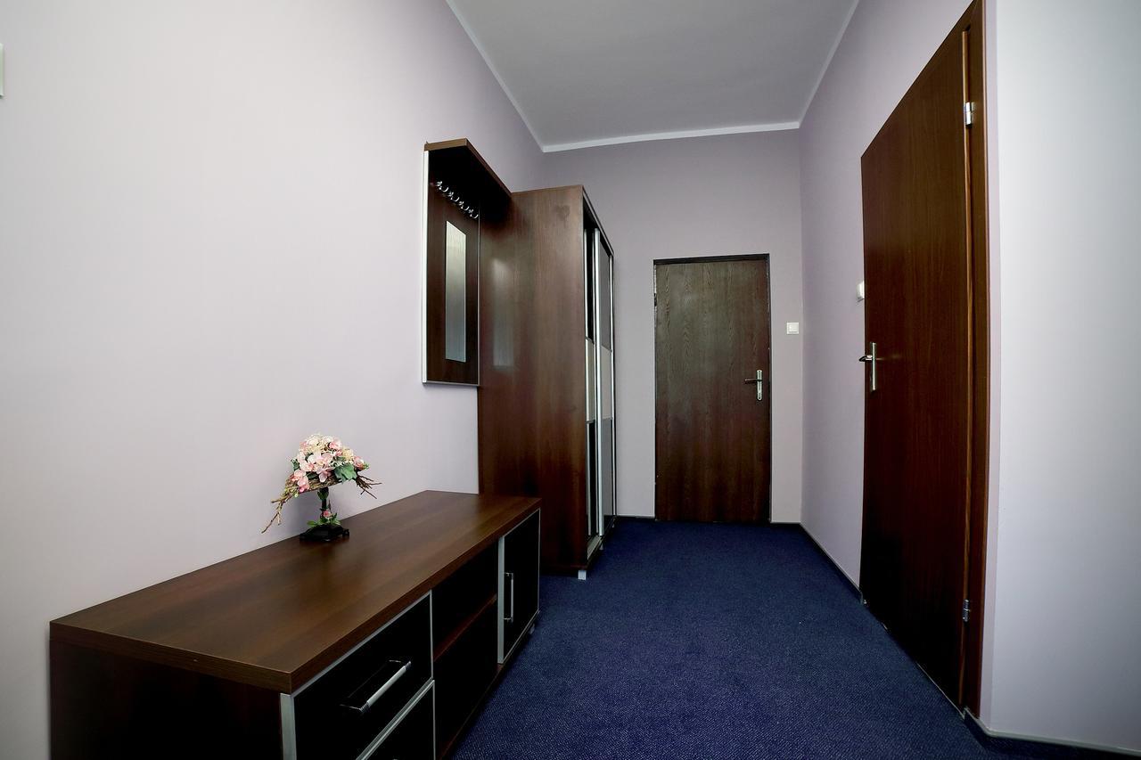 Zajazd Monki Mońki Exterior foto
